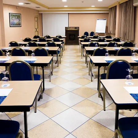 Zentral Mayoral Hotel 3*