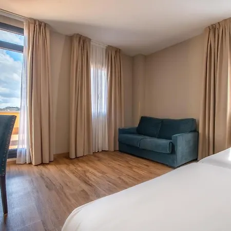 Hotel Zentral Mayoral 3*