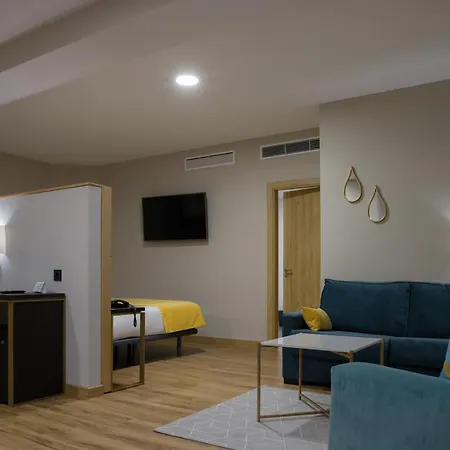 Hotel Zentral Mayoral 3*