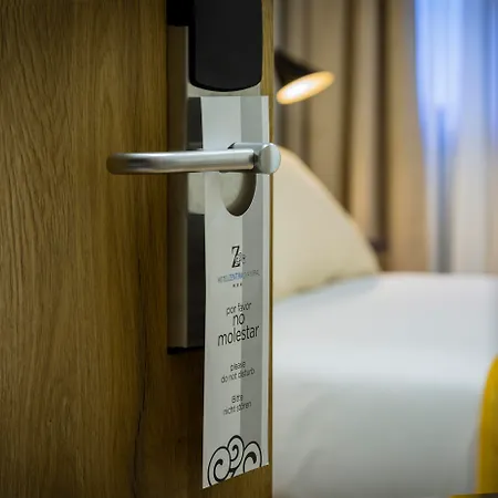 Hotell Zentral Mayoral 3*