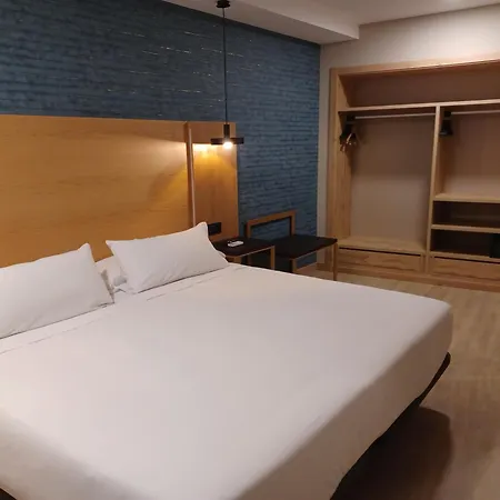 Zentral Mayoral 3* Toledo